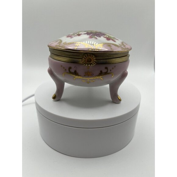 Porcelain Hand Painted Trinket Box Hinged Lid 4 Pedestal Legs Pink Floral VTG - Picture 3 of 16